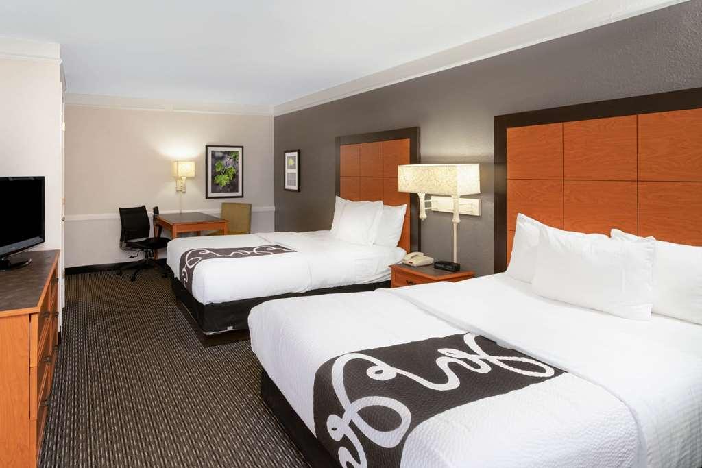 La Quinta By Wyndham South 2*
